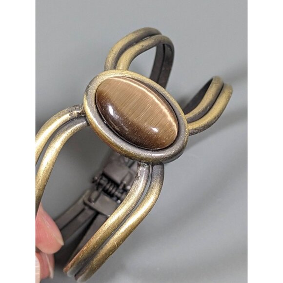 Beachy Coastal Bronze Tone Brown Cats Eye Oval Glass Cabochon Hinge Bracelet 7" - Picture 4 of 8